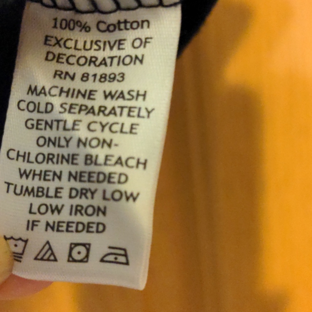 Isaac Mizrahi short sleeve tee NWOT - Picture 2 of 2